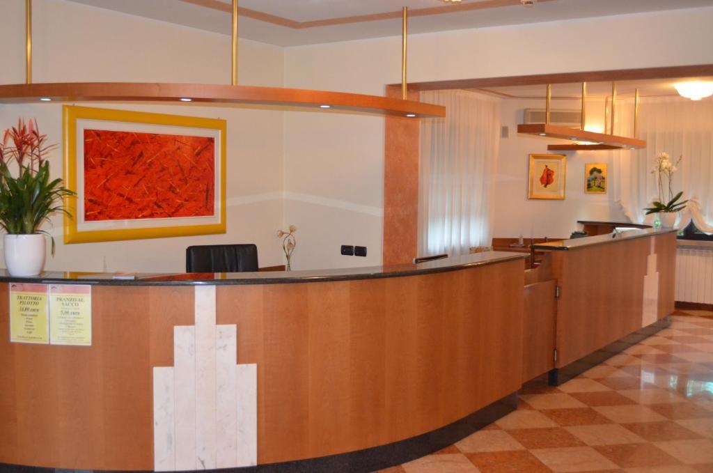 Hotel Olioso Peschiera del Garda