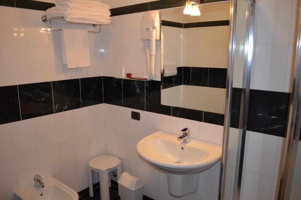 Olioso Hotel 3*