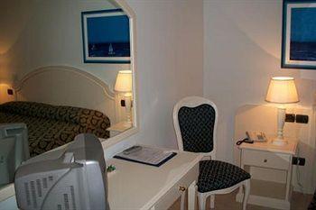Olioso Hotel Peschiera del Garda