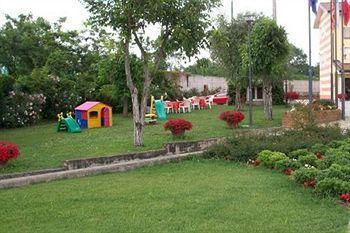 Olioso Hotel 3*